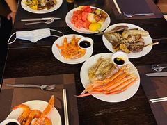 -元素自助餐厅·生蚝·海鲜·刺身(萝岗汇华希尔顿逸林酒店)