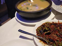 -赵记老铺(市府恒隆广场店)