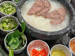 -浩海火燒雲傣家菜(芮欧百货店)