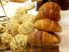 海盐牛油卷-PAPER STONE BAKERY(天环店)