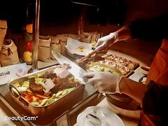 烤羊腿-富力希尔顿酒店·地阔自助餐厅