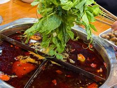 -成都玉林串串香火锅(三八店)