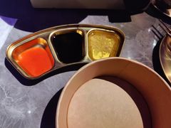 -Darling Queen·Mini·Live·House