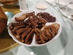 -老广酒楼(樱花店)