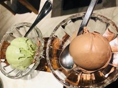 巧克力冰淇淋-阿吾罗日本料理(K11艺术中心店)