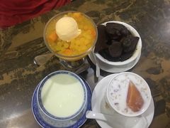 -黄师奶甜品店