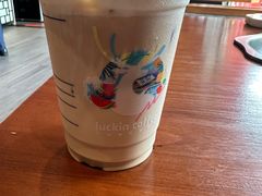 -瑞幸咖啡(灵芝地铁站店)