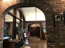 -THE BARN大屋理发馆