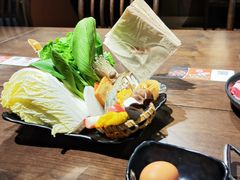 -呷哺呷哺(延安西路店)