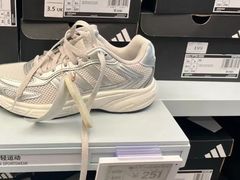 -NIKE上海青浦换季优惠店