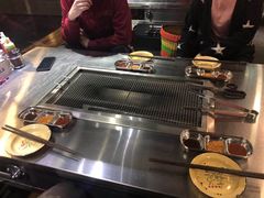 -马路牙子地桌烤肉(工体店)