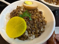 卤肉饭-古早人小吃店(黄河北路店)