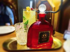 山茶茉莉小香风-秘密旅行Bonjour(黑金冠 江南西店)