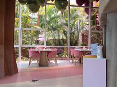 -水桶王国主题餐厅·聚会·生日派对·亲子活动·家庭套餐(亚龙湾希尔顿店)