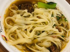 -顺溜·手工刀削面·黑金店(铜锣湾店)