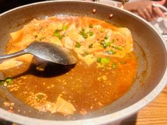 -爱碗亭·鲜炒湖南菜(壹城中心店)
