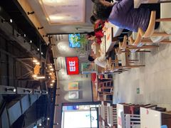 -渝是乎川渝小炒(新世界百货望京店)