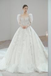 -Renee芮亦婚纱(原丽莎)