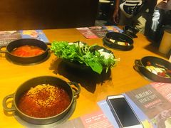 -呷哺呷哺 黄金牧场 (欢乐谷店)