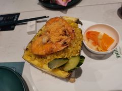 菠萝海鲜炒饭-美奈小馆·越南料理(中航城君尚购物中心店)