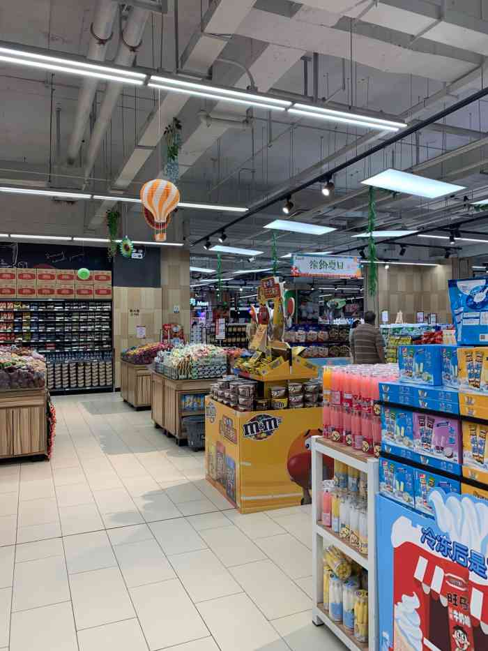 永辉超市(运城万达广场店"自从孩子迷上做饭,总要去逛超市买原料.