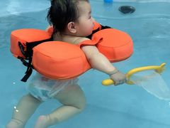 -哲学苑亲子园·早教婴儿托育·婴儿游泳(颐龙湾店)