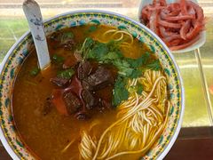 -金杨拉面王小吃面馆·牛三宝面·红烧牛肉粉