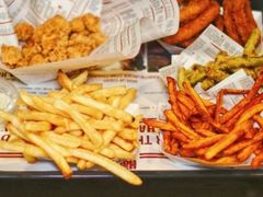 -The Habit Burger Grill 哈比特汉堡(复兴soho店)