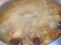 -光头药膳鸡(莱茵小镇店)