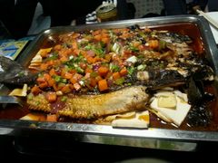 -鸣记脆皮烤鱼·海鲜烤鱼(三八广场店)