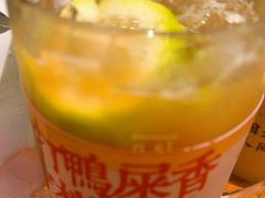 摇摇乐柠檬茶-破店肥哈·东北烧烤(南山保利店)