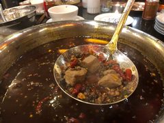 -九尺赵老四鲜鹅肠火锅