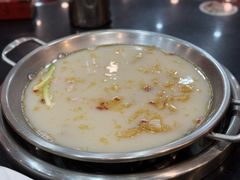 -老来福·非遗酸汤兔(凯旋路店)