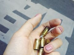 -都市枪神实弹射击俱乐部