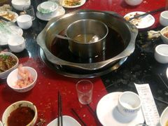 -金鼎雪山牦牛杂火锅(理县总店)