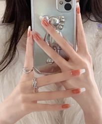 -IDO美甲美睫