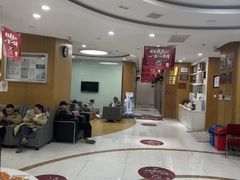 -雅悦齿科(顾村公园店)