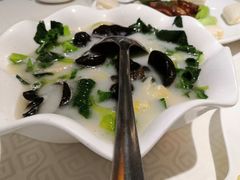 -顺峰海鲜酒楼(省府店)