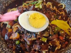 辣辣炸酱面-KCOOKING概念韩餐(世茂52+店)