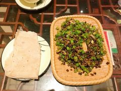 -百味地锅鸡(二店·财校分店)