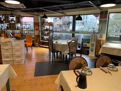 大堂-陈生记黑鱼馆·20年活鱼现杀(宁波鼓楼店)