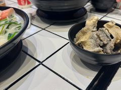 -肥汁米蘭香港米线(长宁来福士店)