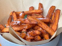 -普朗姆生蚝牛排馆 The Plump Oyster(成都摩方购物中心店)