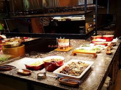 自助取餐区-金海湾自助餐厅(金陵饭店)