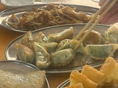 -洲心街道青联村镜记烧肉