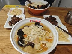 -龙华素斋(龙华路店)