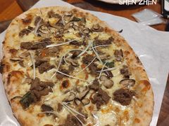 -I HOLIC艾豪丽披萨(KKone店)