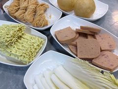 -光头药膳鸡(莱茵小镇店)