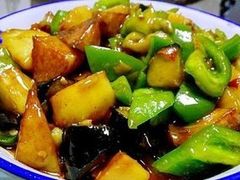 地三鲜-高玛纳驴肉火烧(河间总店)