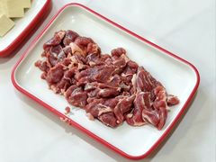 -毛辣果·贵州红酸汤牛肉火锅(西单店)